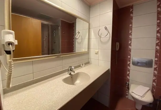 Bir Yatak Odası Apart Daire
