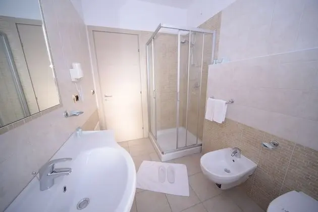 Junior Stüdyo Süit