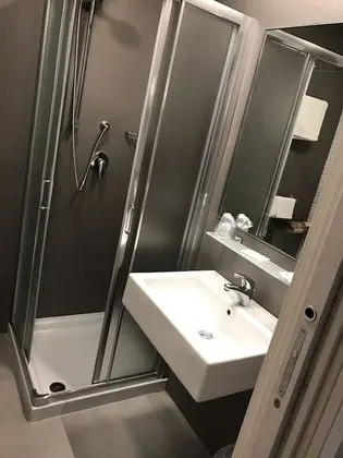 Tek Büyük Yataklı Oda (Plus)