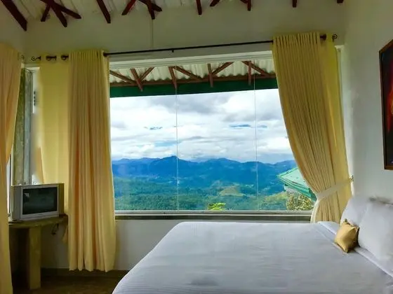 Luxury Dört Kişilik Oda, 1 Yatak Odası, Dağ Manzaralı