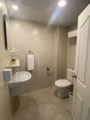 Standard Tek Büyük veya İki Ayrı Yataklı Oda