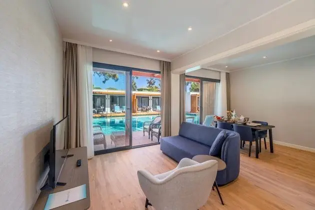 https://images.etstur.com/files/images/hotelImages/TR/55367/l/Club-Marco-Polo-Oda-367274.jpg