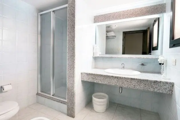 Classic Dört Kişilik Oda