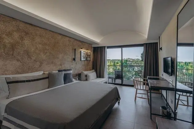 Comfort Bungalow Bahçe Manzaralı Oda