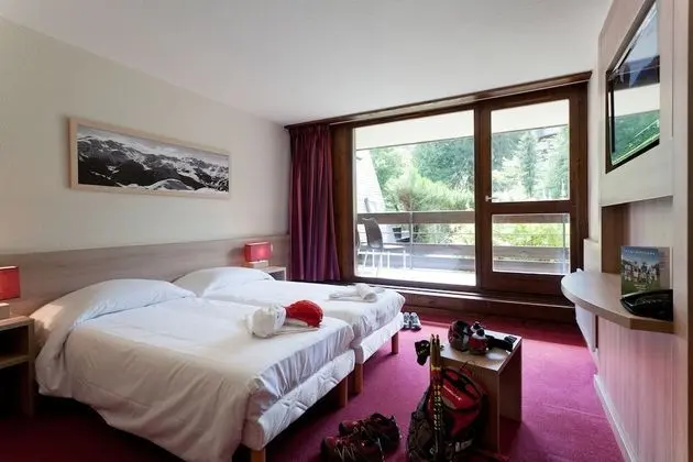Tek Büyük Yataklı Oda (with Spa Access)
