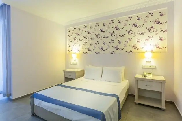 https://images.etstur.com/files/images/hotelImages/TR/209193/l/Club-Muskebi-Oda-298105.jpg