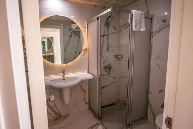 https://images.etstur.com/files/images/hotelImages/TR/209193/l/Club-Muskebi-Oda-298111.jpg
