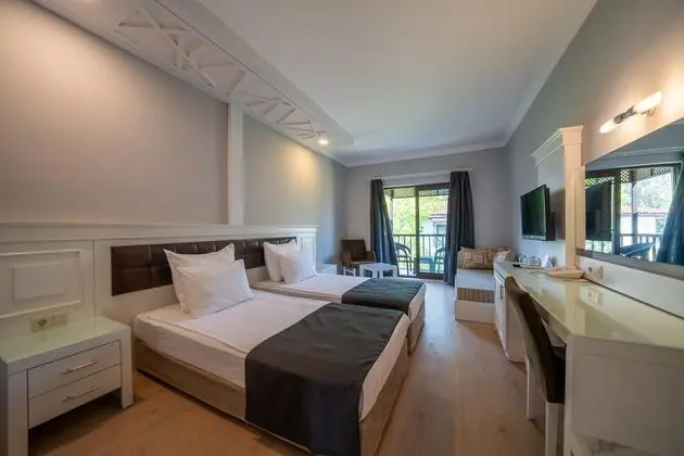 https://images.etstur.com/files/images/hotelImages/TR/50579/l/Club-Nena-Oda-394315.jpg
