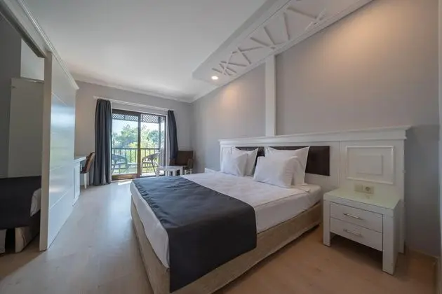 https://images.etstur.com/files/images/hotelImages/TR/50579/l/Club-Nena-Oda-394317.jpg