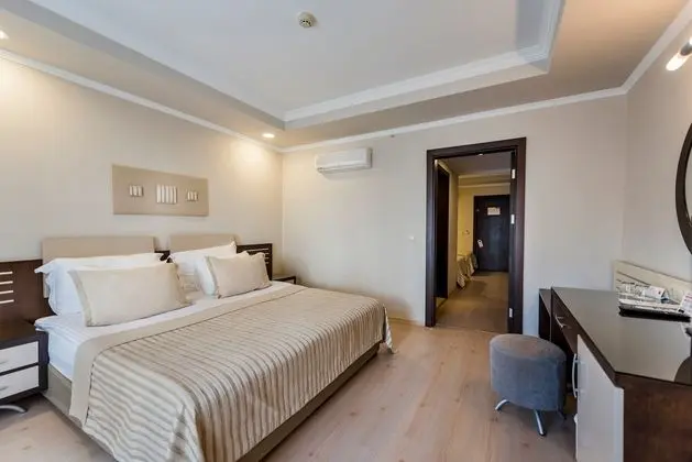 https://imagessl.etstur.com/files/images/hotelImages/TR/50579/l/Club-Nena-Oda-289959.jpg