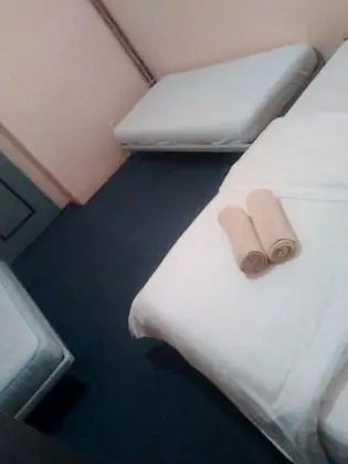 Economy Room, Private Bathroom (3people)
