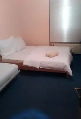 Economy Room, Private Bathroom (3people)
