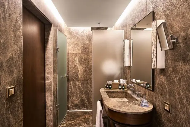 https://images.etstur.com/files/images/hotelImages/TR/92990/l/Club-Prive-By-Rixos-Gocek-Oda-324767.jpg