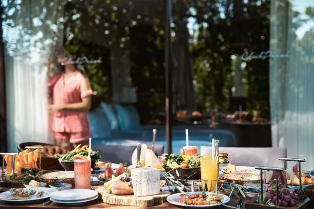 https://images.etstur.com/files/images/hotelImages/TR/92990/l/Club-Prive-By-Rixos-Gocek-Oda-324769.jpg