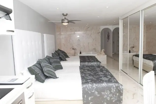 Stüdyo, Deniz Manzaralı