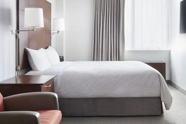 Standard Oda, 1 Büyük (Queen) Boy Yatak