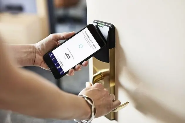 Standard Oda, 1 Büyük (Queen) Boy Yatak