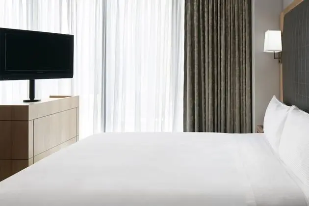 Süit (One Room)