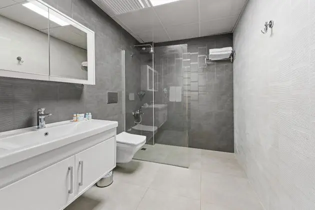 https://images.etstur.com/imgproxy/resize/2560x1440/files/images/hotelImages/etsrooms/513823/Club_Hotel_Rama_20251218152709_3.JPG
