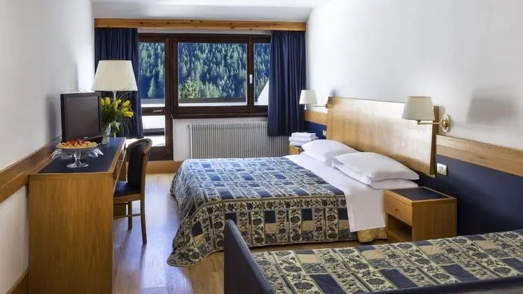 Family Üç Kişilik Oda