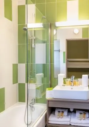 Classic Üç Kişilik Oda