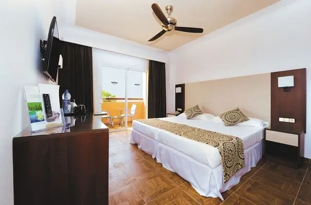 Superior Tek Büyük Yataklı Oda, Balkon