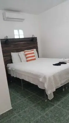 Economy Tek Büyük Yataklı Oda
