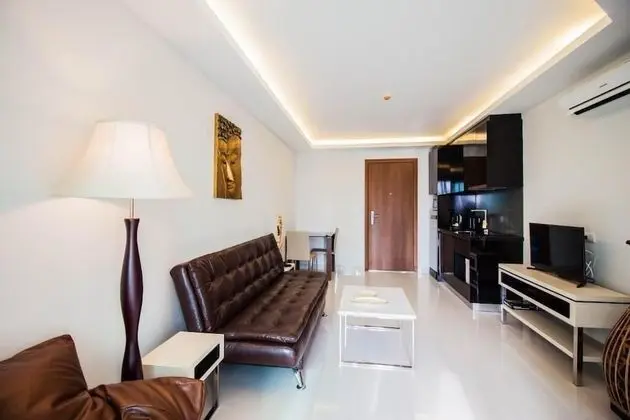 One Bedroom Apartment