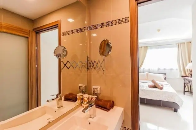 One Bedroom Apartment
