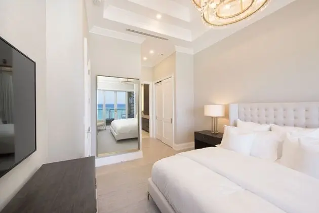 3 Bedroom Penthouse Corner Suite