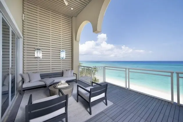 3 Bedroom Penthouse Corner Suite