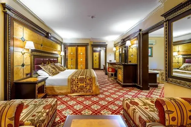 https://images.etstur.com/files/images/hotelImages/TR/54407/l/Club-Hotel-Sera-Oda-374401.jpg