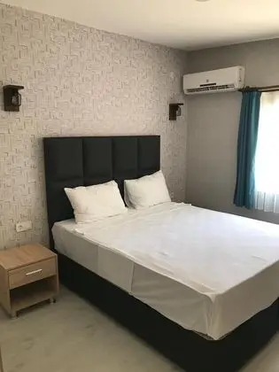 Ozel Havuzlu Villa