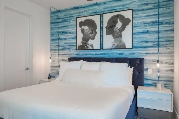1BR w Den Oceanfront Suite