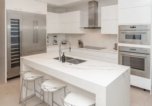 2BR Oceanfront Suite