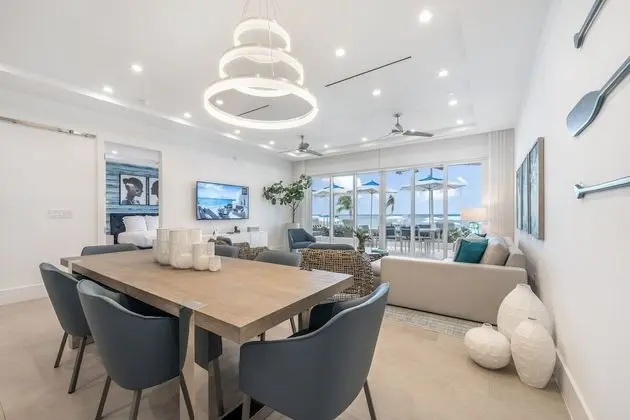 3BR Pool Suite