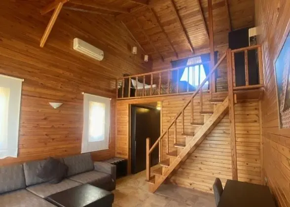 Loft, Havuz veya Bahçe Manzaralı