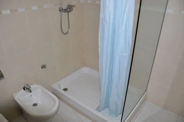 Tek Büyük Yataklı Oda, Bahçe Manzaralı