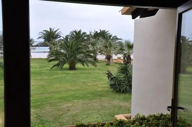 Üç Kişilik Oda, Bahçe Manzaralı