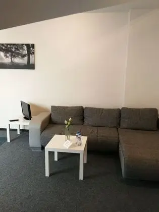 Tek Büyük veya İki Ayrı Yataklı Oda (Attic)