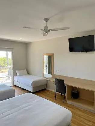 Üç Kişilik Oda (Resort)