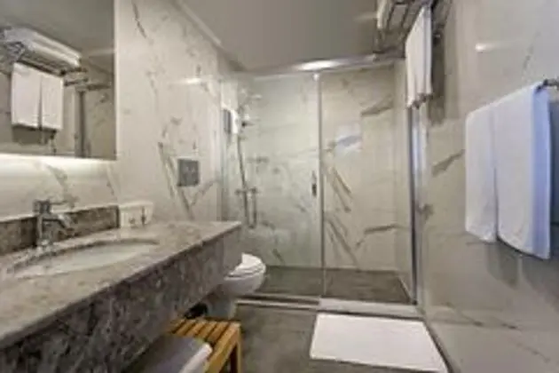 Club Deluxe Aile Odası