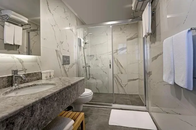 Club Deluxe Aile Odası