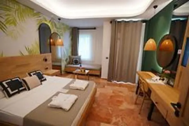 Club Deluxe Oda
