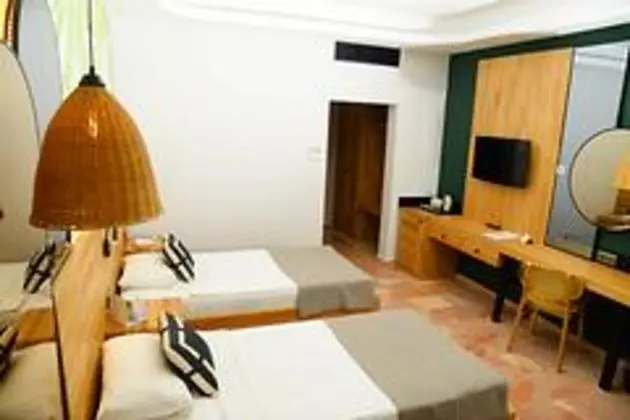 Club Deluxe Oda