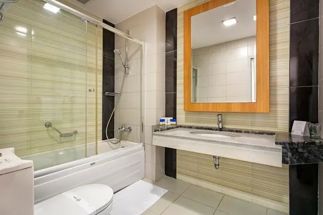 https://images.etstur.com/files/images/hotelImages/TR/58522/l/Club-Tuana-Fethiye-Oda-401329.jpg