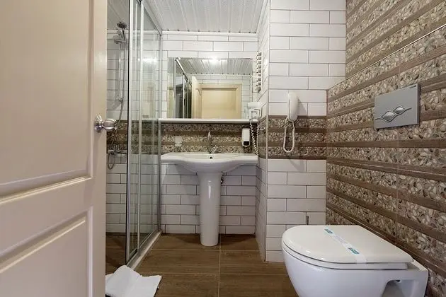 https://imagessl.etstur.com/files/images/hotelImages/TR/51857/l/Club-Turtas-Beach-Hotel-Oda-20708.jpg