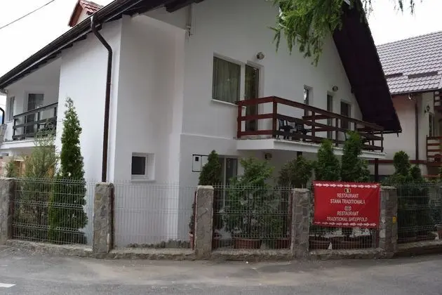 Basic Oda, 2 Tek Kişilik Yatak