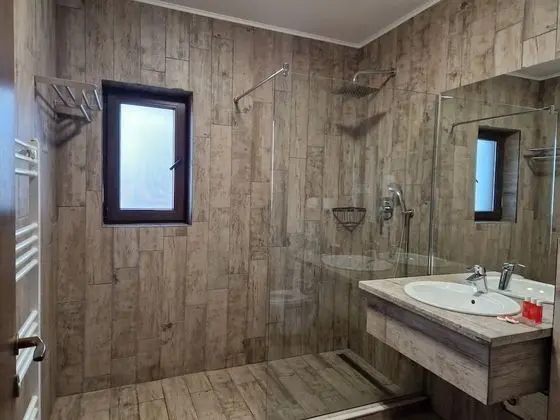 Basic Oda, 2 Tek Kişilik Yatak