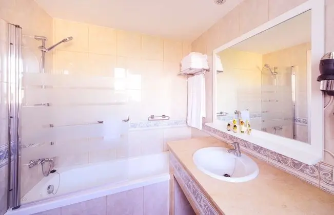 Standard Apart Daire, 1 Çift Kişilik Yatak ve Çekyat (1 Adult + 1 Child)